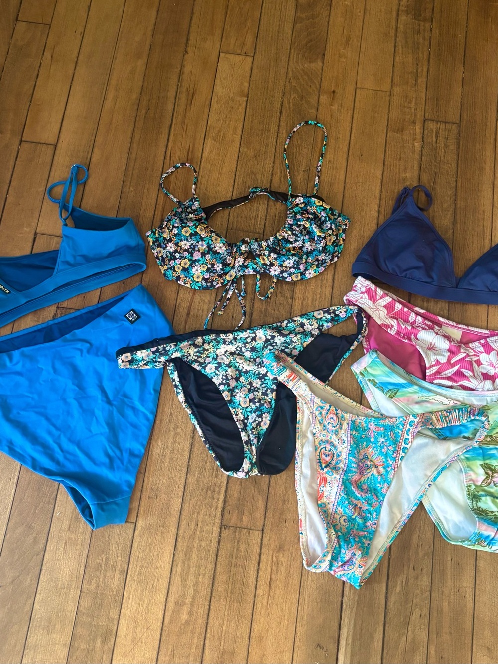 Bikini Bundle Jolyn, Roxy, Pacsun